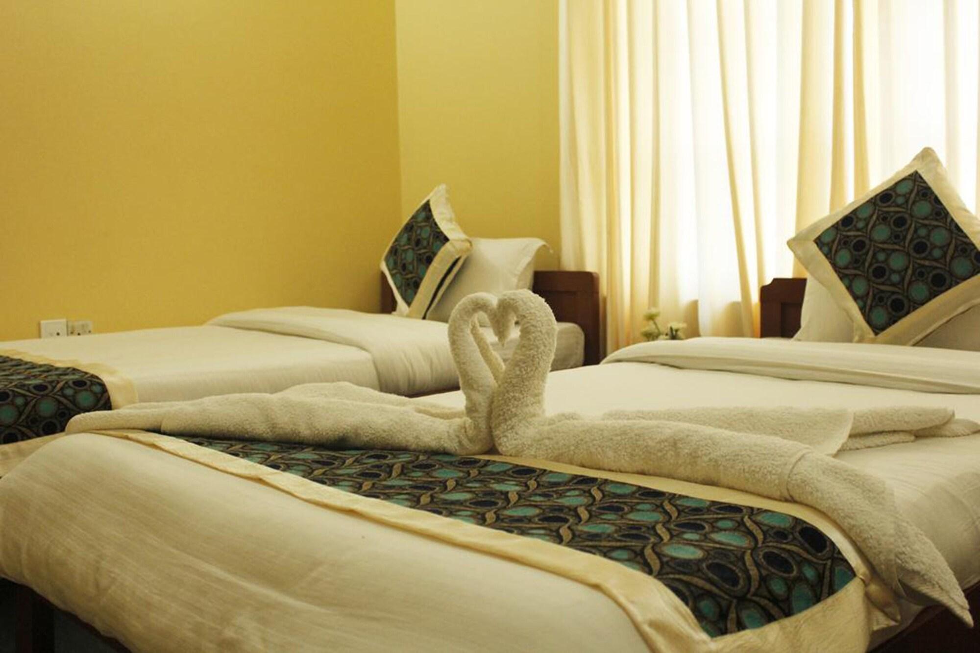 Hotel Nana Покхара Экстерьер фото